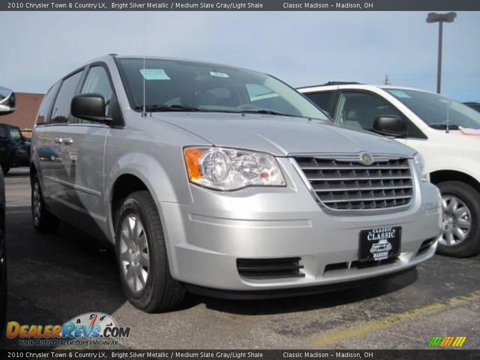 2010 Chrysler Town & Country LX Bright Silver Metallic / Medium Slate Gray/Light Shale Photo #3