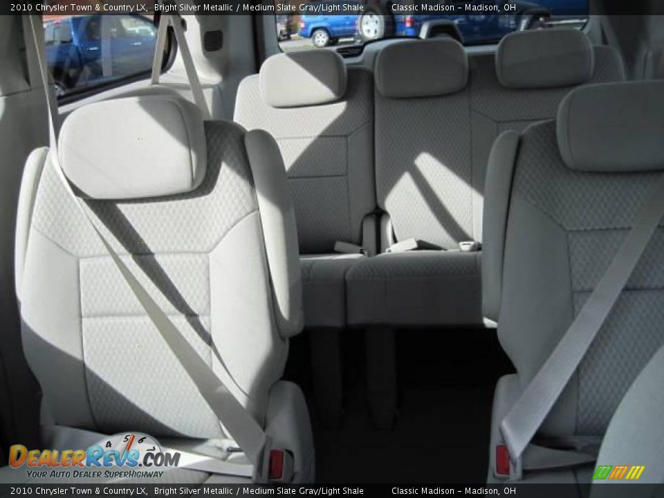 2010 Chrysler Town & Country LX Bright Silver Metallic / Medium Slate Gray/Light Shale Photo #7