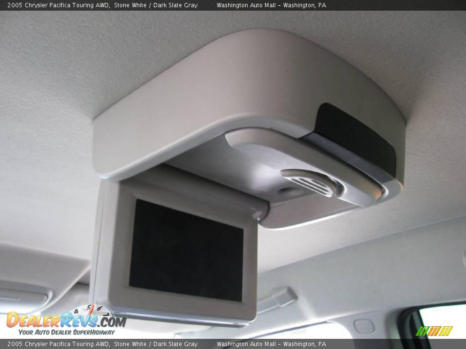 2005 Chrysler Pacifica Touring AWD Stone White / Dark Slate Gray Photo #12