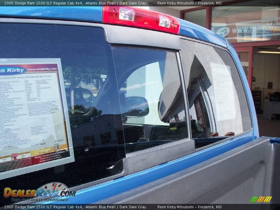 2005 Dodge Ram 1500 SLT Regular Cab 4x4 Atlantic Blue Pearl / Dark Slate Gray Photo #17
