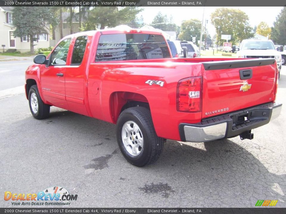 2009 Chevrolet Silverado 1500 LT Extended Cab 4x4 Victory Red / Ebony Photo #5