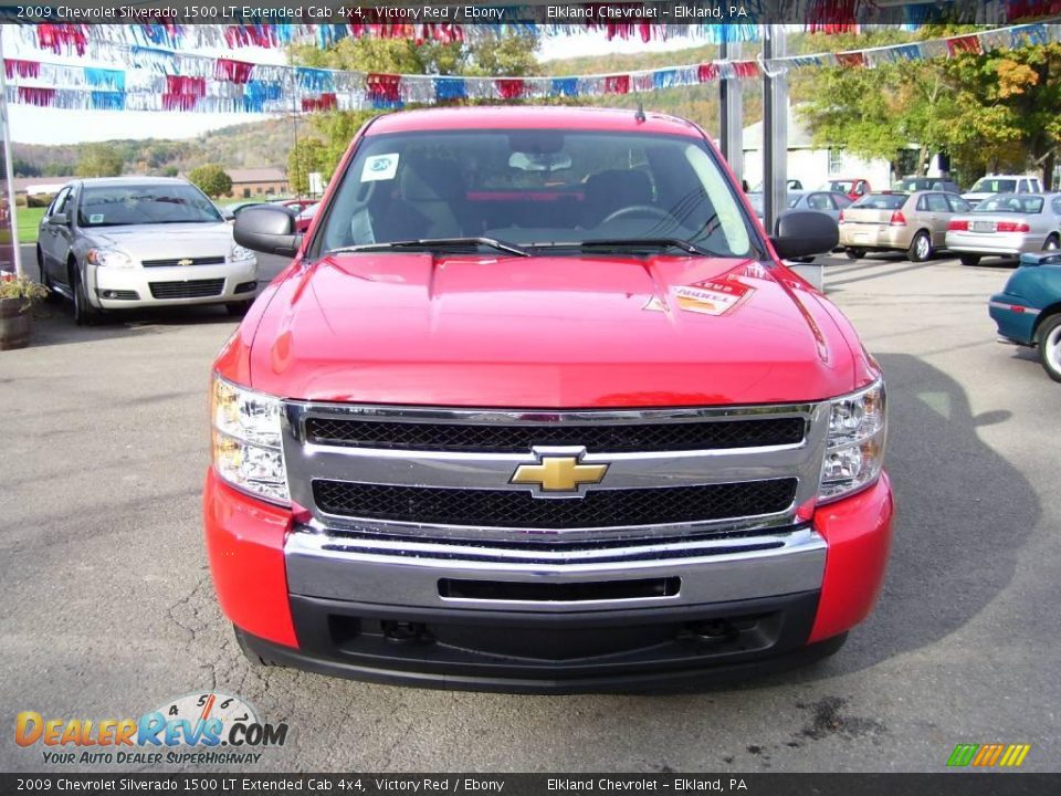 2009 Chevrolet Silverado 1500 LT Extended Cab 4x4 Victory Red / Ebony Photo #8