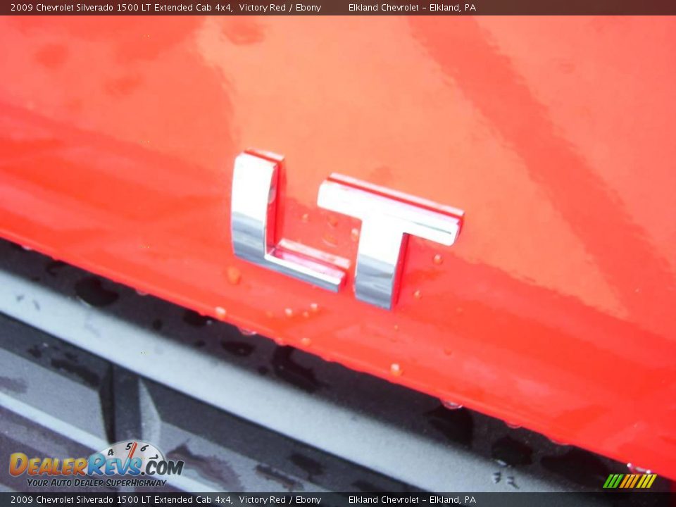 2009 Chevrolet Silverado 1500 LT Extended Cab 4x4 Victory Red / Ebony Photo #11