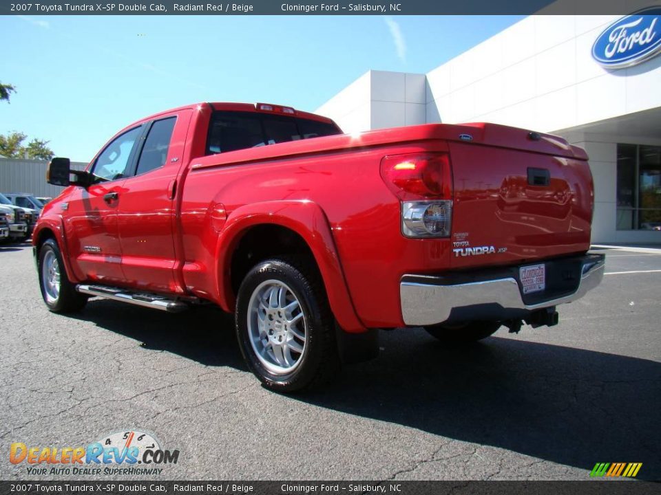 2007 Toyota Tundra X-SP Double Cab Radiant Red / Beige Photo #29