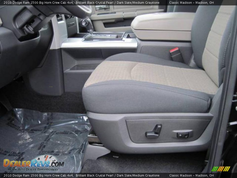 2010 Dodge Ram 1500 Big Horn Crew Cab 4x4 Brilliant Black Crystal Pearl / Dark Slate/Medium Graystone Photo #6