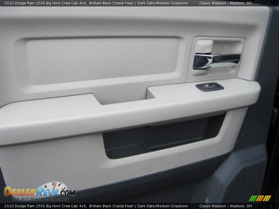 2010 Dodge Ram 1500 Big Horn Crew Cab 4x4 Brilliant Black Crystal Pearl / Dark Slate/Medium Graystone Photo #7