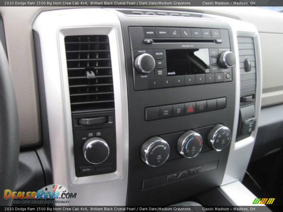 2010 Dodge Ram 1500 Big Horn Crew Cab 4x4 Brilliant Black Crystal Pearl / Dark Slate/Medium Graystone Photo #10
