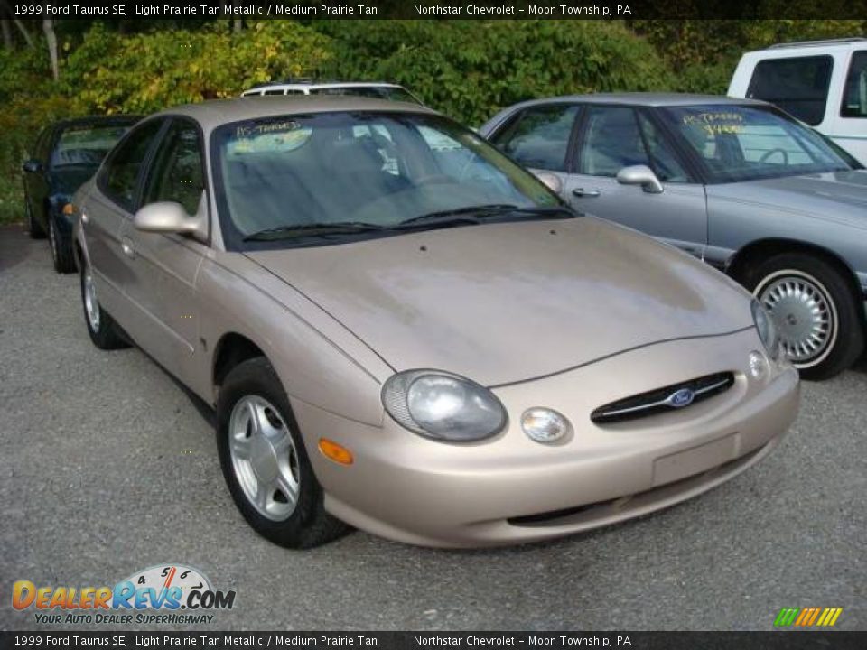 1999 Ford Taurus SE Light Prairie Tan Metallic / Medium Prairie Tan Photo #1