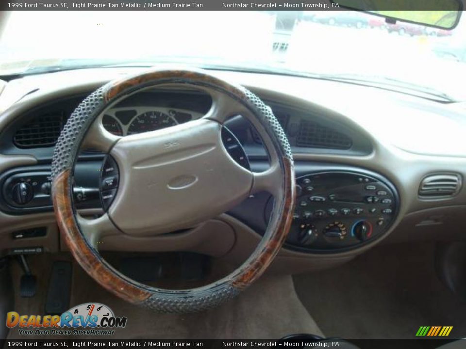 1999 Ford Taurus SE Light Prairie Tan Metallic / Medium Prairie Tan Photo #10