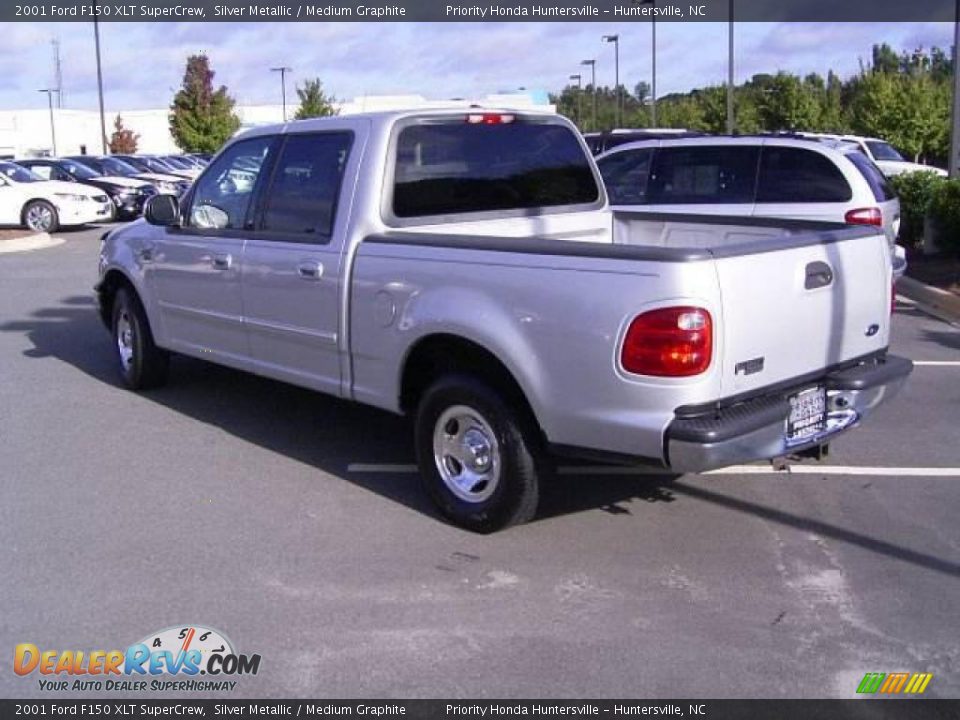 2001 Ford F150 XLT SuperCrew Silver Metallic / Medium Graphite Photo #2