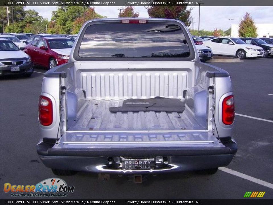 2001 Ford F150 XLT SuperCrew Silver Metallic / Medium Graphite Photo #4