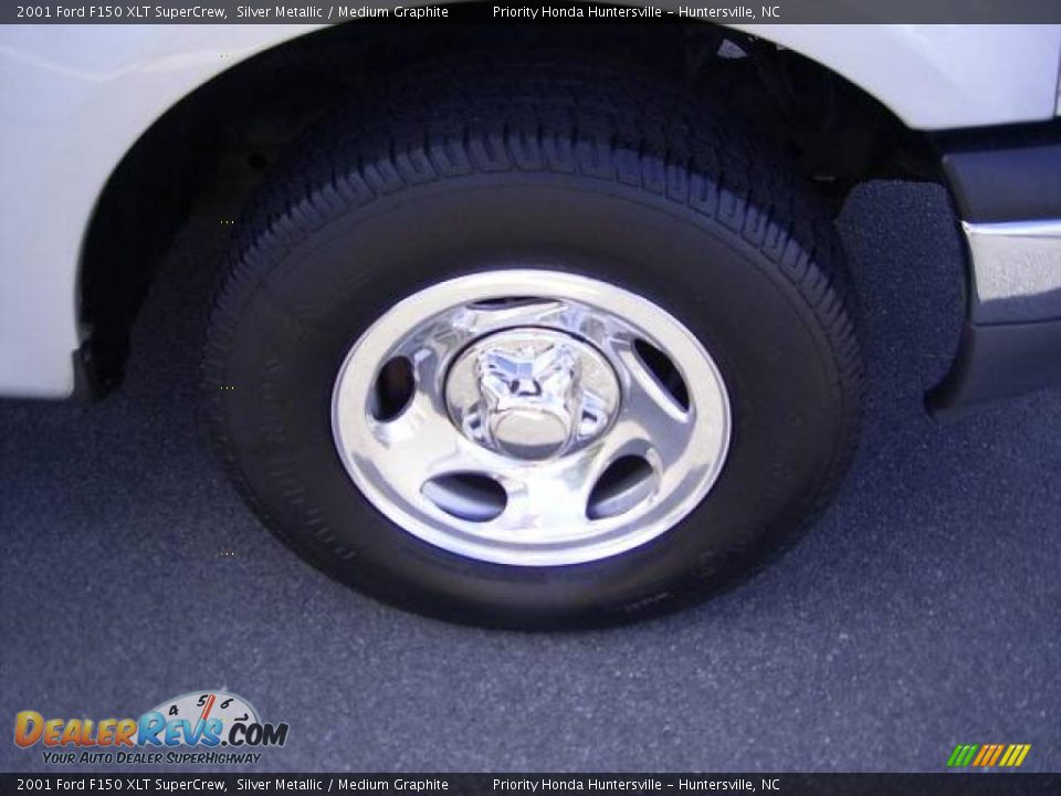 2001 Ford F150 XLT SuperCrew Silver Metallic / Medium Graphite Photo #16