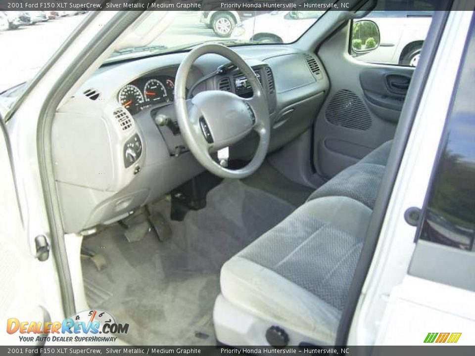 2001 Ford F150 XLT SuperCrew Silver Metallic / Medium Graphite Photo #24