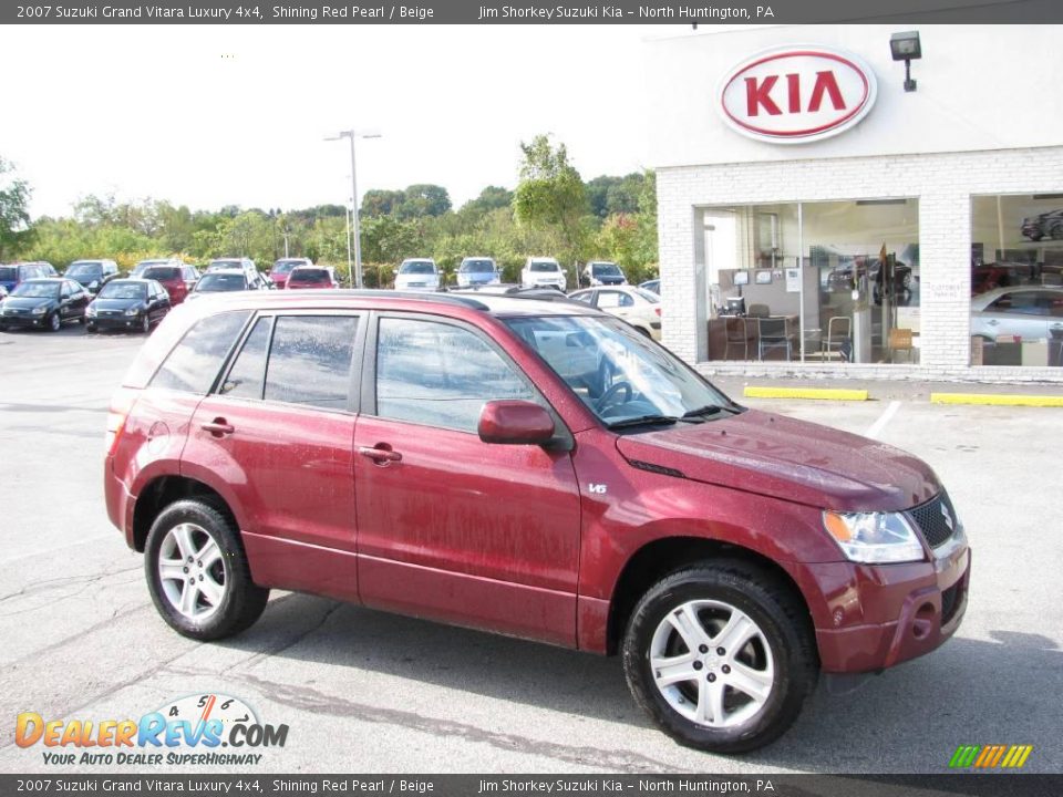 2007 Suzuki Grand Vitara Luxury 4x4 Shining Red Pearl / Beige Photo #1