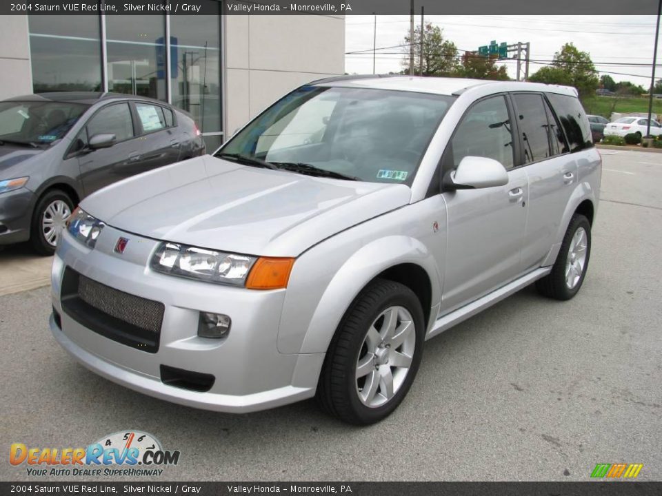 2004 Saturn VUE Red Line Silver Nickel / Gray Photo #2