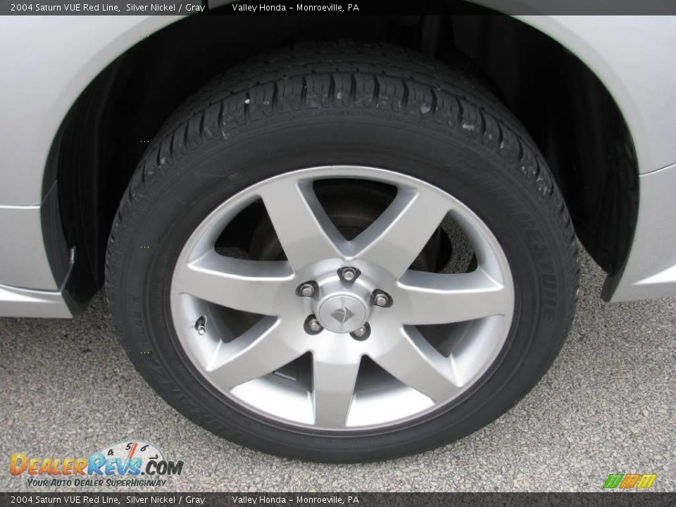 2004 Saturn VUE Red Line Silver Nickel / Gray Photo #4