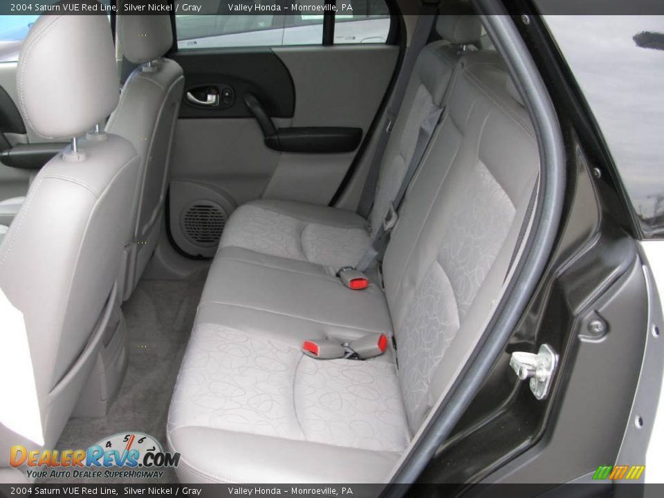 2004 Saturn VUE Red Line Silver Nickel / Gray Photo #8