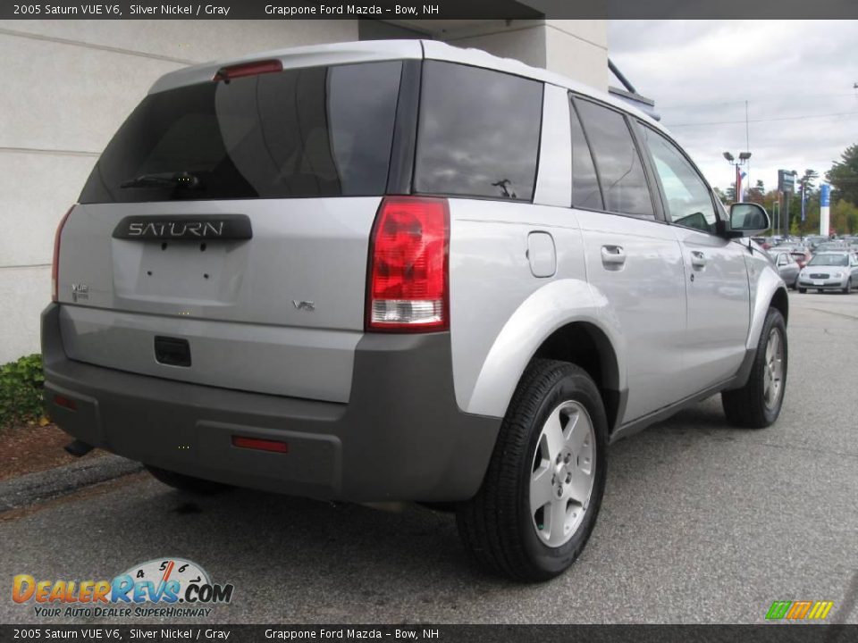 2005 Saturn VUE V6 Silver Nickel / Gray Photo #3