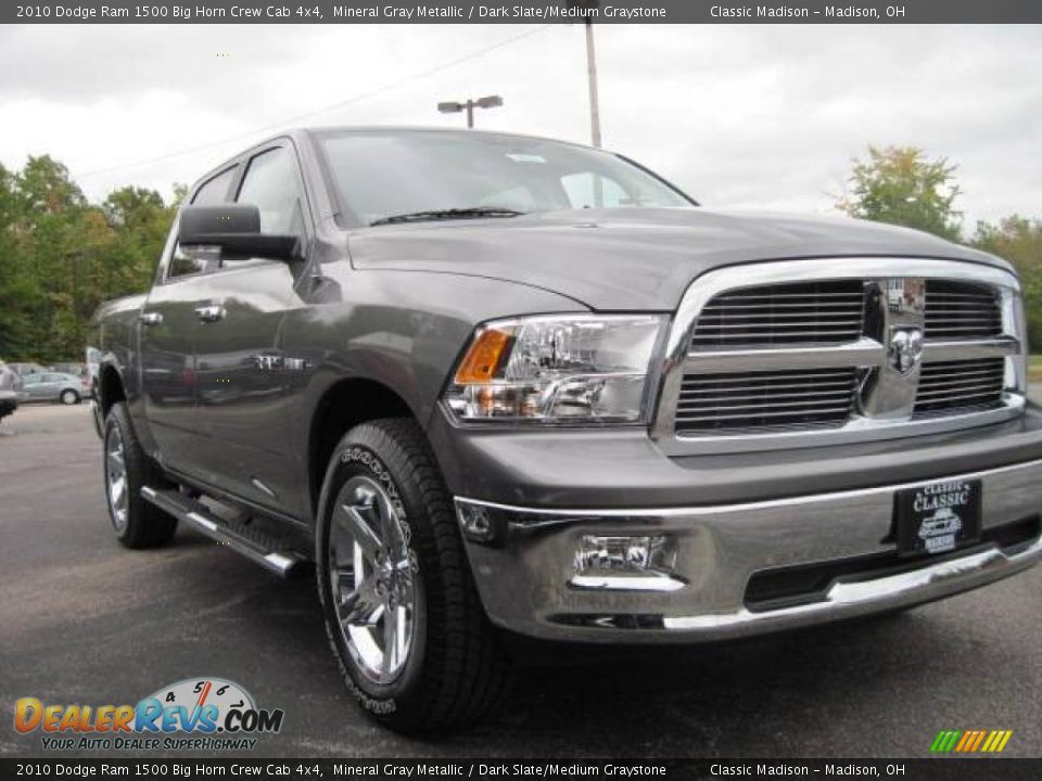 2010 Dodge Ram 1500 Big Horn Crew Cab 4x4 Mineral Gray Metallic / Dark Slate/Medium Graystone Photo #3