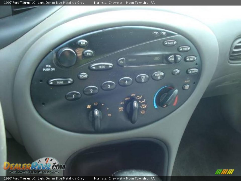 1997 Ford Taurus LX Light Denim Blue Metallic / Grey Photo #13