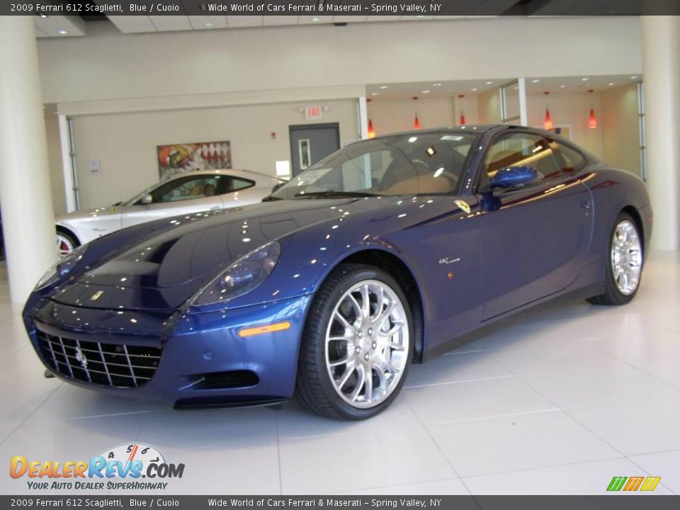 Front 3/4 View of 2009 Ferrari 612 Scaglietti  Photo #5