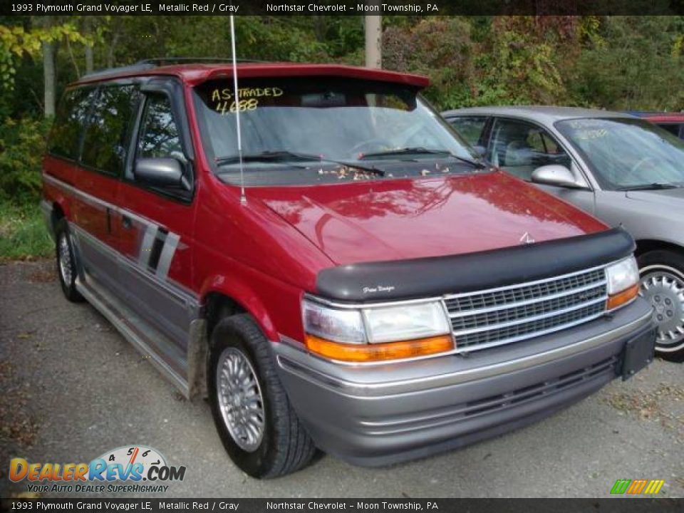 1993 Plymouth Grand Voyager LE Metallic Red / Gray Photo #1