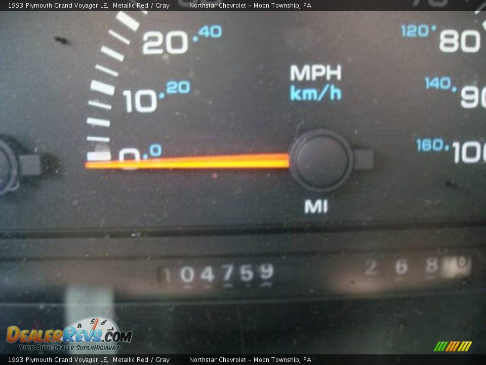 1993 Plymouth Grand Voyager LE Metallic Red / Gray Photo #15