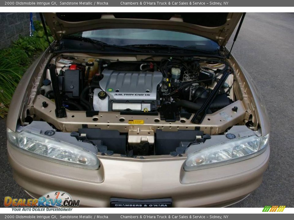 2000 Oldsmobile Intrigue GX Sandstone Metallic / Mocha Photo #12