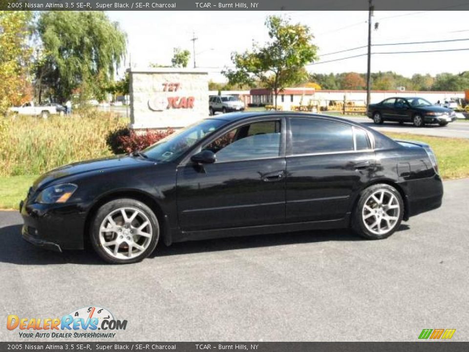 2005 Nissan altima se-r black #7