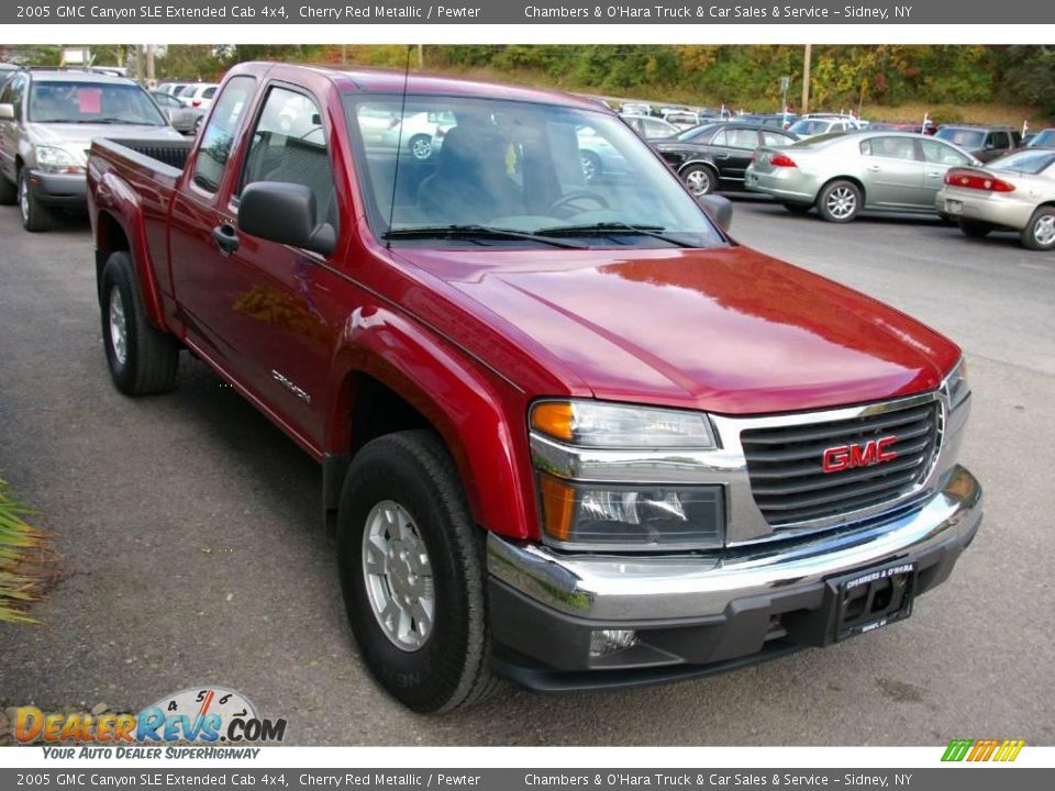 2005 GMC Canyon SLE Extended Cab 4x4 Cherry Red Metallic / Pewter Photo #12