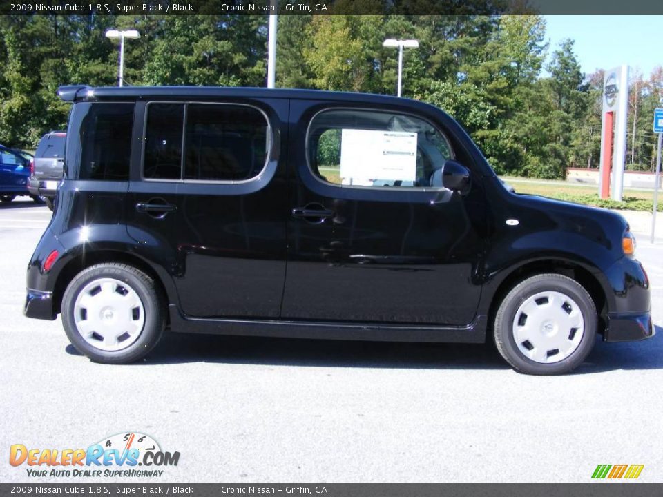 2009 Nissan Cube 1.8 S Super Black / Black Photo #5