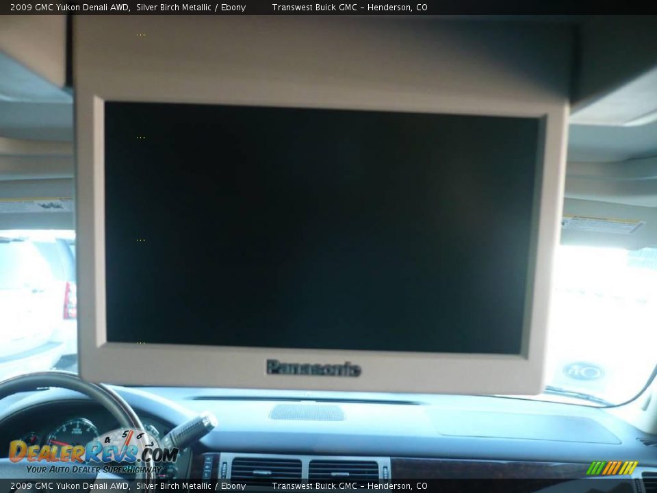 2009 GMC Yukon Denali AWD Silver Birch Metallic / Ebony Photo #7