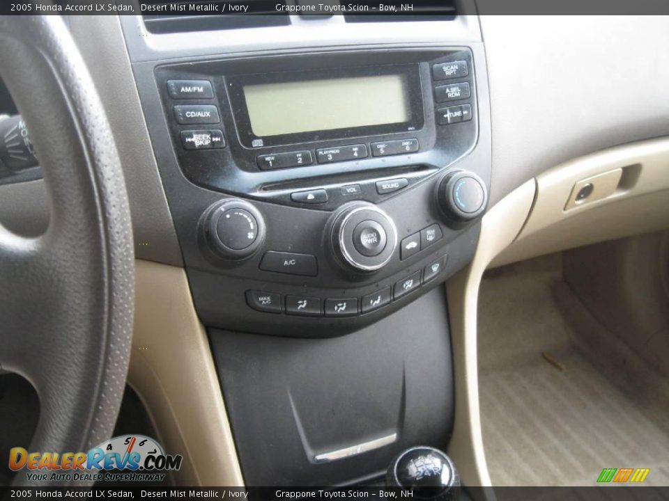 2005 Honda Accord LX Sedan Desert Mist Metallic / Ivory Photo #6