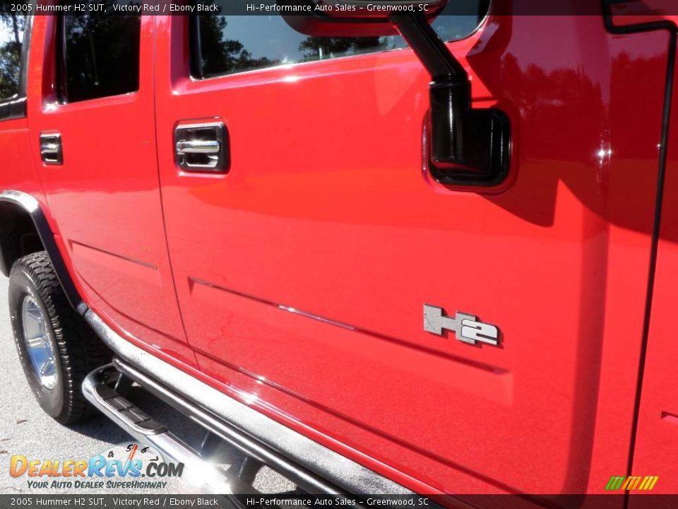 2005 Hummer H2 SUT Victory Red / Ebony Black Photo #19