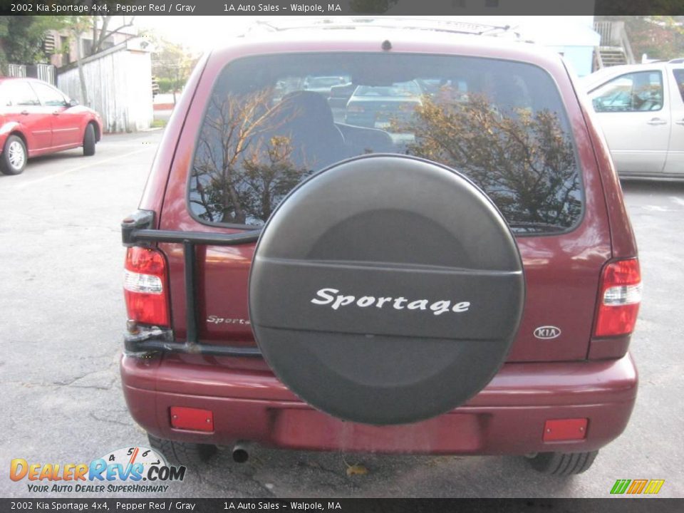 2002 Kia Sportage 4x4 Pepper Red / Gray Photo #12