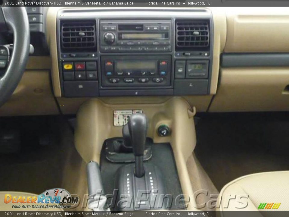 2001 Land Rover Discovery II SD Blenheim Silver Metallic / Bahama Beige Photo #17