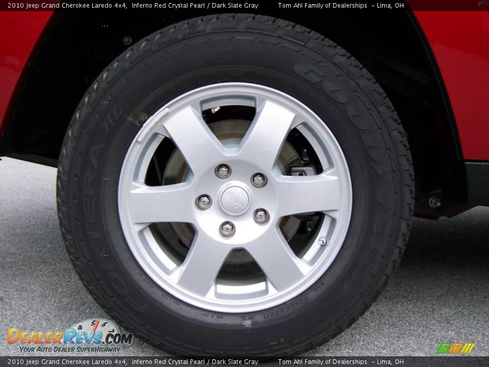 2010 Jeep Grand Cherokee Laredo 4x4 Inferno Red Crystal Pearl / Dark Slate Gray Photo #8