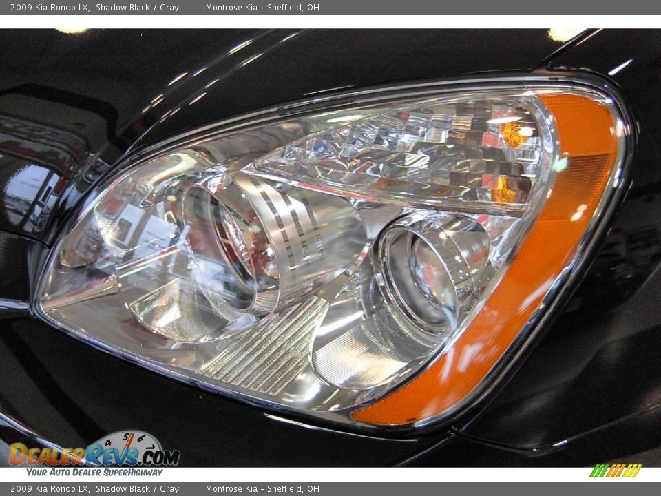 2009 Kia Rondo LX Shadow Black / Gray Photo #7