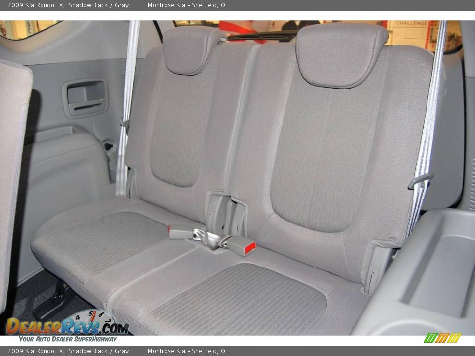 2009 Kia Rondo LX Shadow Black / Gray Photo #16