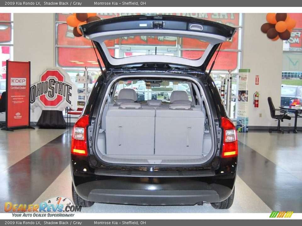 2009 Kia Rondo LX Shadow Black / Gray Photo #31