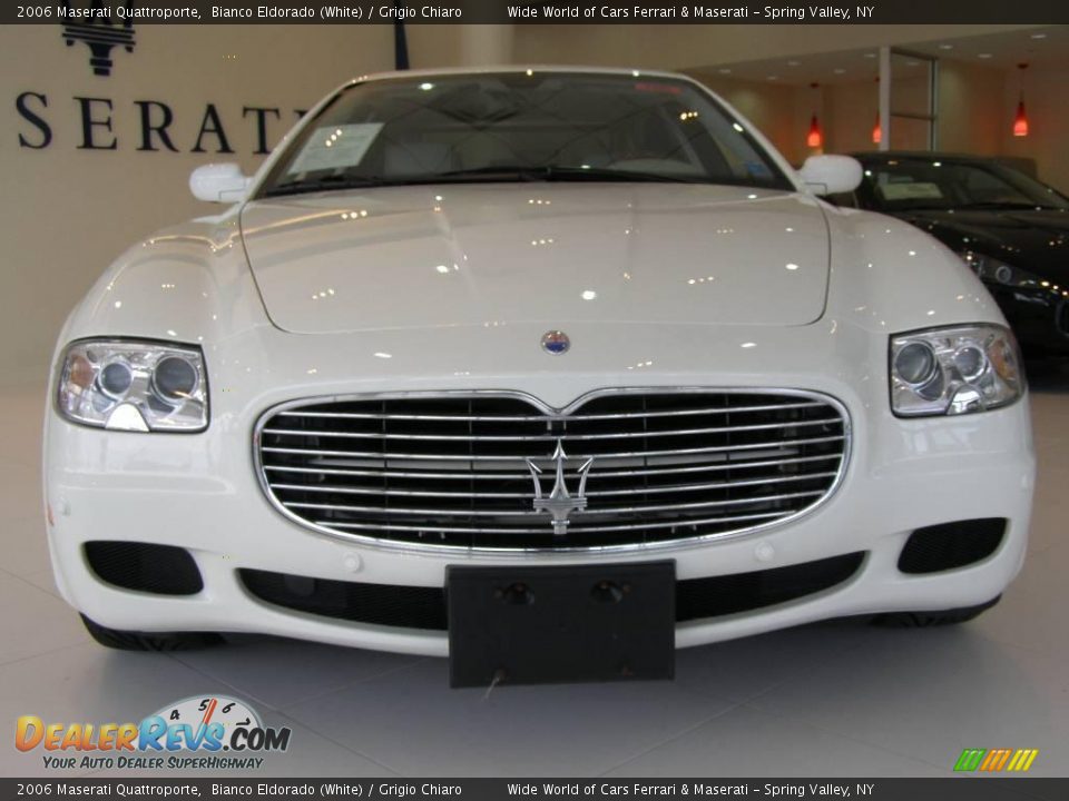 2006 Maserati Quattroporte Bianco Eldorado (White) / Grigio Chiaro Photo #2