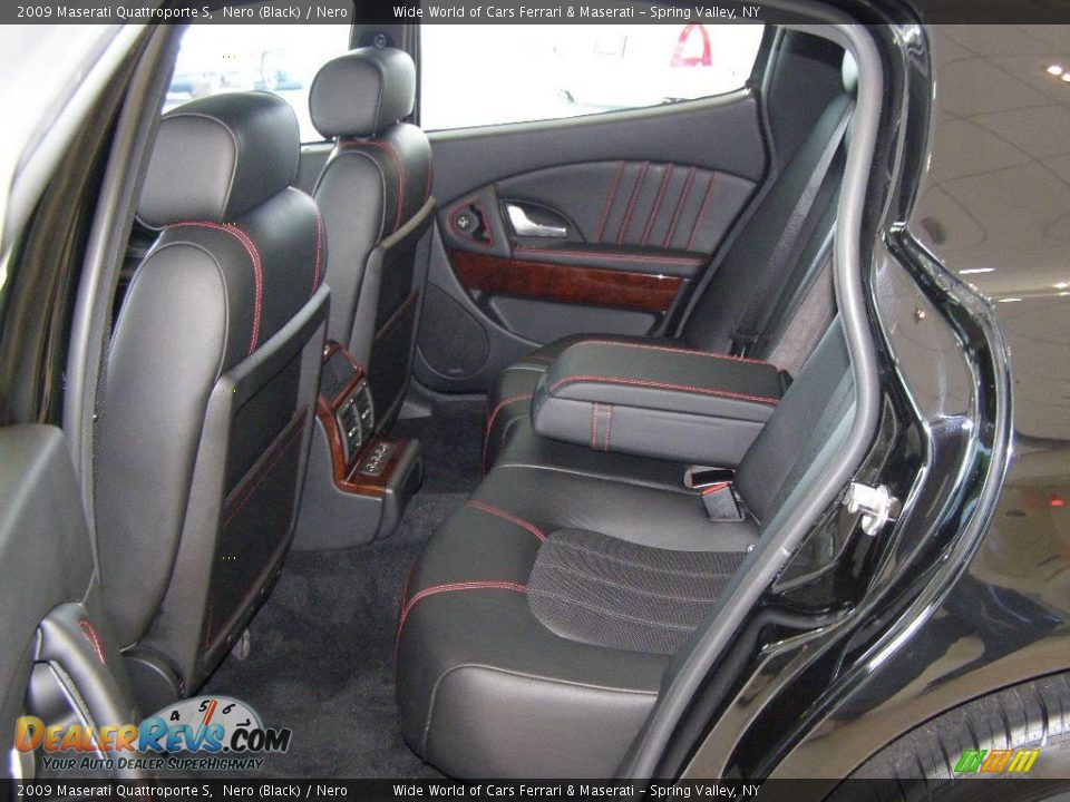 2009 Maserati Quattroporte S Nero (Black) / Nero Photo #11