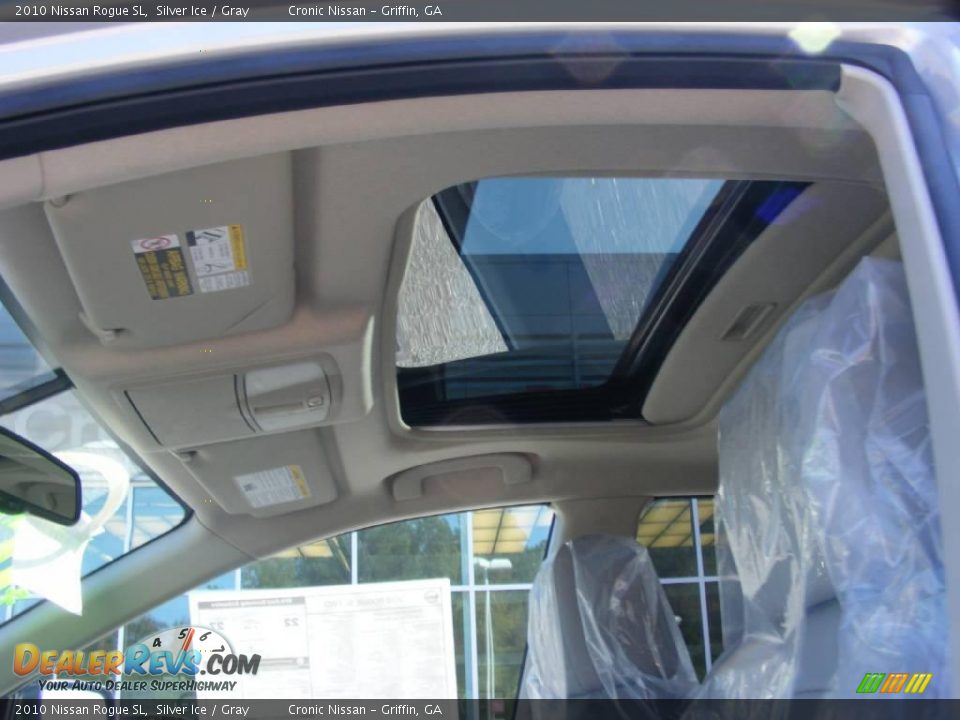 2010 Nissan Rogue SL Silver Ice / Gray Photo #13