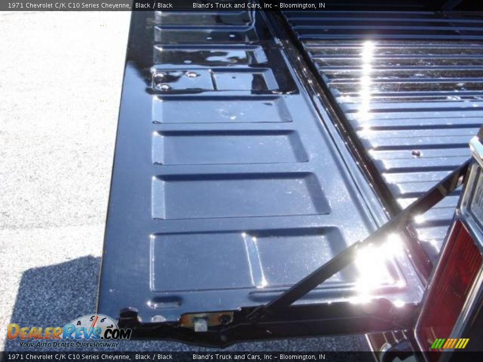 1971 Chevrolet C/K C10 Series Cheyenne Black / Black Photo #32