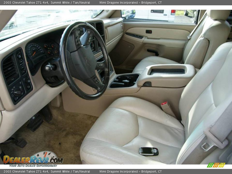 2003 Chevrolet Tahoe Z71 4x4 Summit White / Tan/Neutral Photo #10