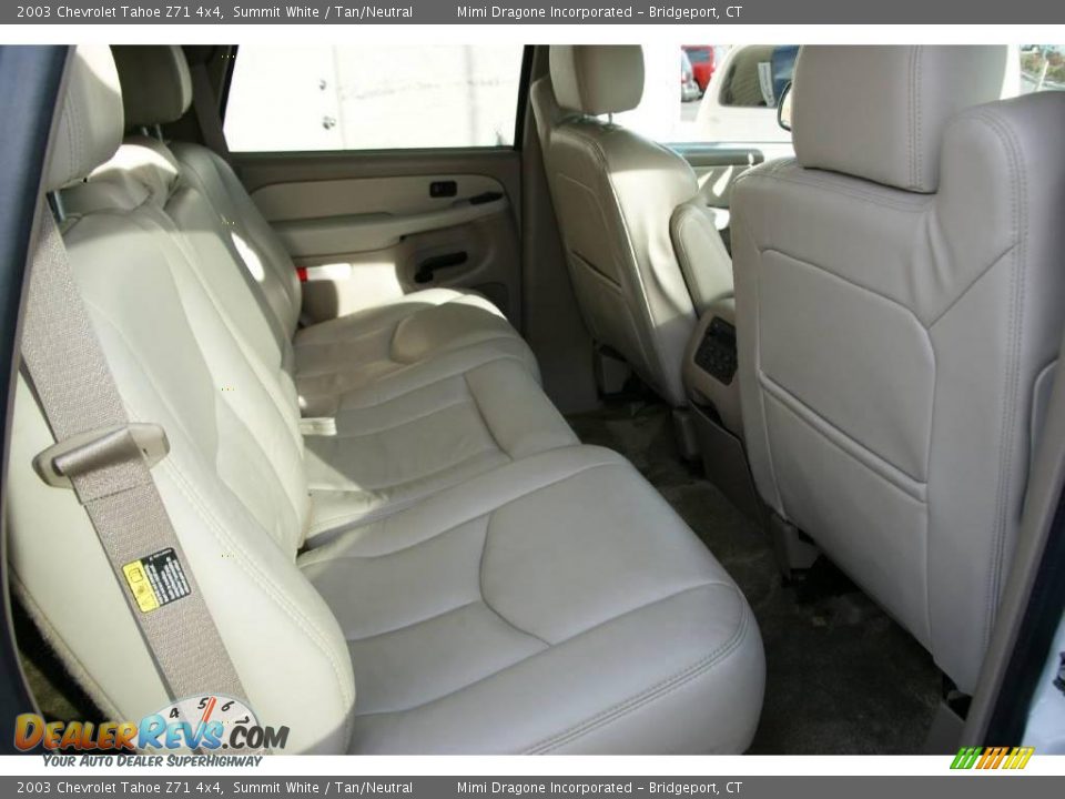 2003 Chevrolet Tahoe Z71 4x4 Summit White / Tan/Neutral Photo #14