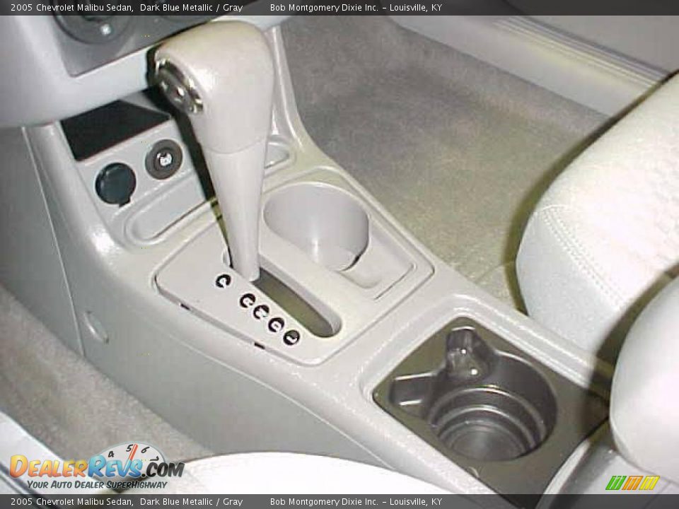 2005 Chevrolet Malibu Sedan Dark Blue Metallic / Gray Photo #17