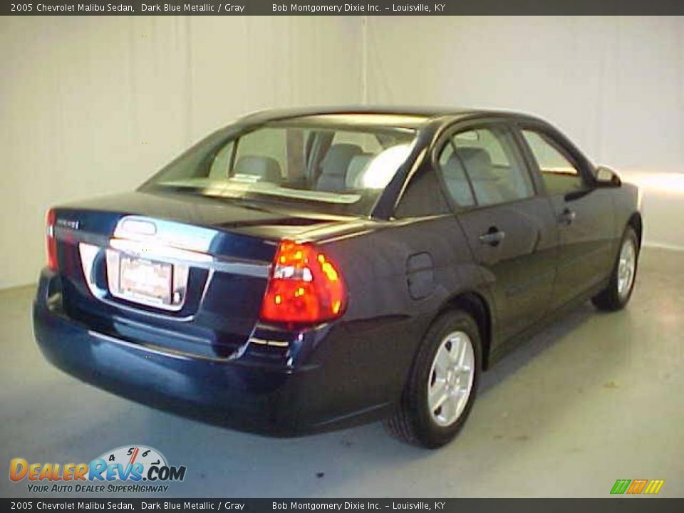 2005 Chevrolet Malibu Sedan Dark Blue Metallic / Gray Photo #21