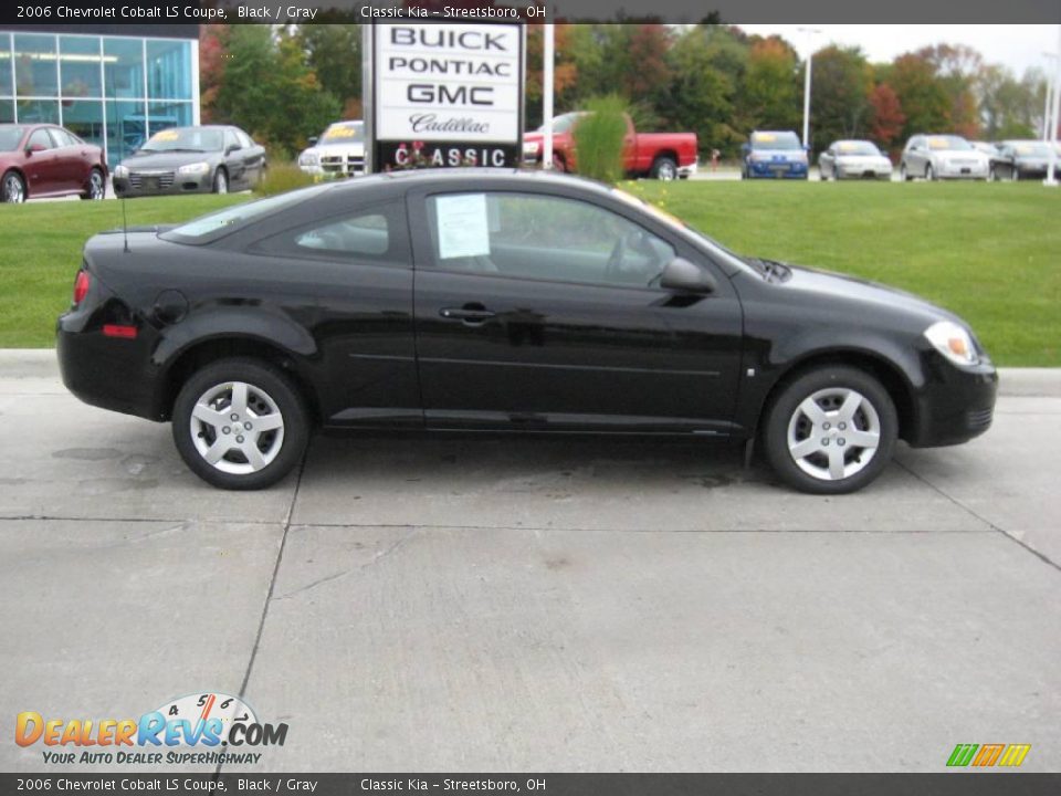 2006 Chevrolet Cobalt LS Coupe Black / Gray Photo #2