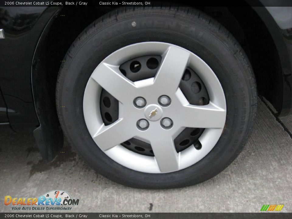 2006 Chevrolet Cobalt LS Coupe Black / Gray Photo #12